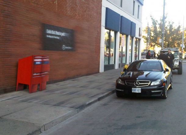 mercedes_benz_c350_1-610x443
